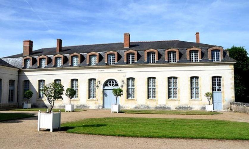 *** Domaine Des Noyers - Proche Centre Ville Chateauneuf-sur-Loire Exterior photo
